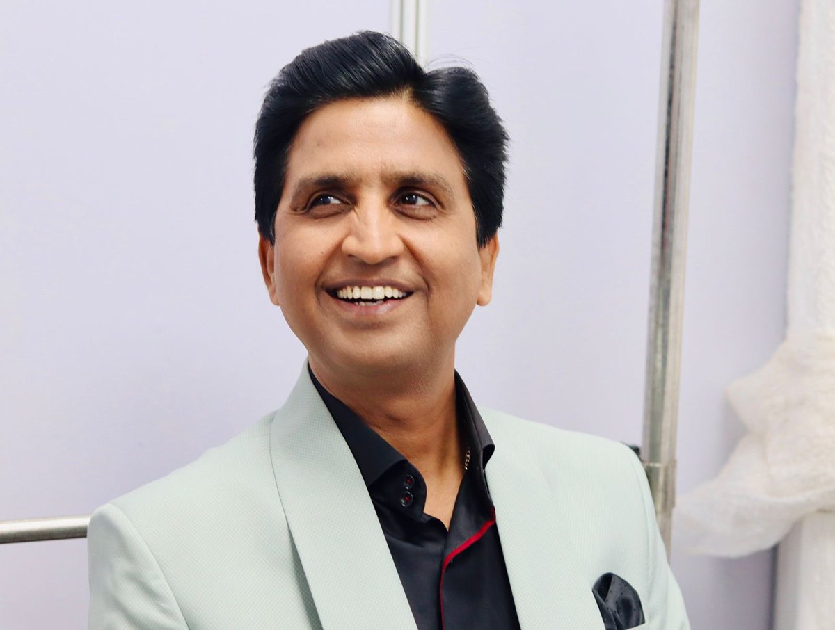 studio_sleek's tweet photo. @DrKumarVishwas slaying in our customised outfits https://t.co/jPWaXq4fMm