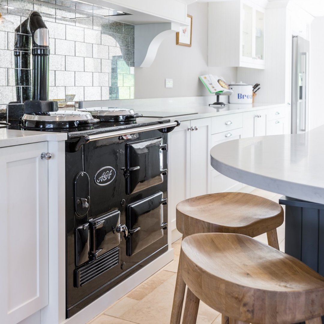 kitchensSE's tweet photo. Did you know that the Aga cooker is 100 years old? A century of Aga's and here's to the next century of these stalwarts of kitchen appliances.

Just the perfect addition to a country kitchen... https://t.co/X6uzYCuidQ