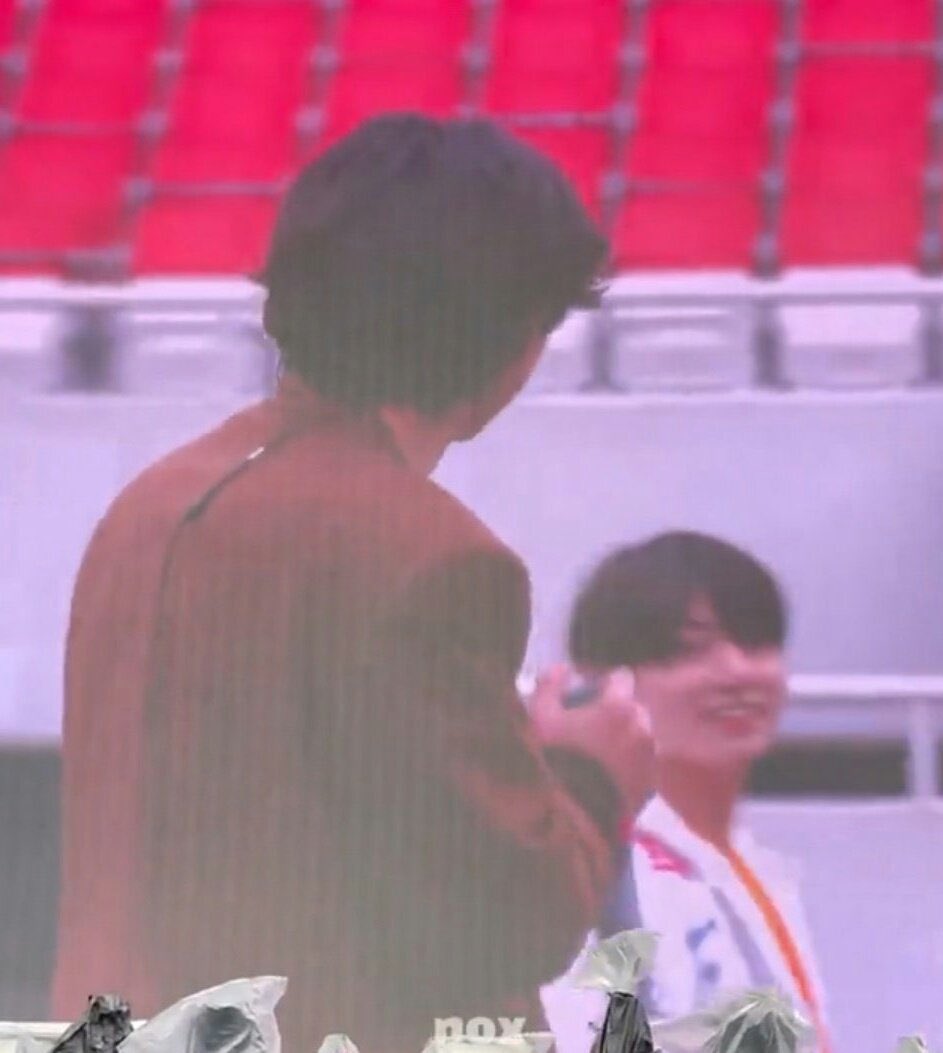 จุมมี่ tweet media