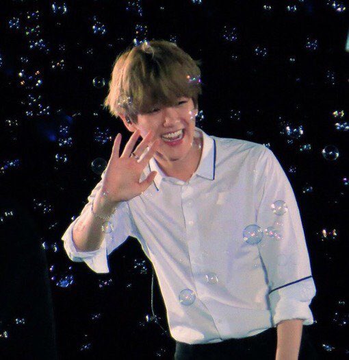 56archive's tweet photo. 사랑하는 백현시 ♥︎ https://t.co/fRloUHLBLF