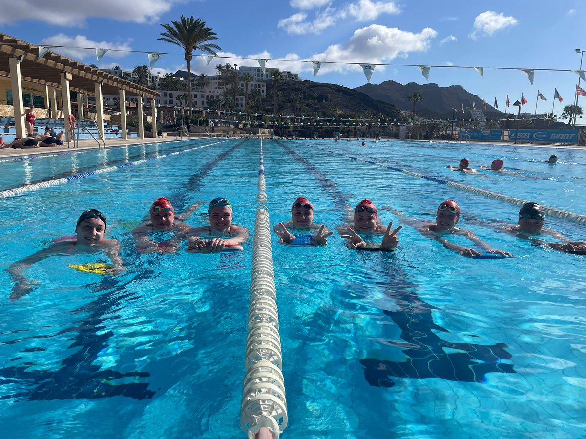 Chloe Golding tweet media