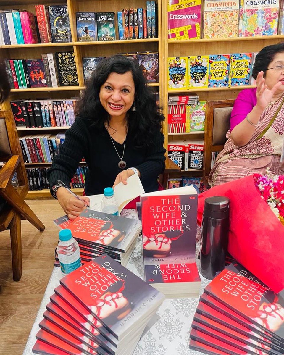 Ombookshops's tweet photo. It was a wonderful book reading event at @ombookshop in @ambiencemalls by @NandiniCSen 
.
Thank you for showing so much love there.❤️
.
#ombookshop #ombooks #ombooksinternational #bookreadingtime #bookreadingevent #secondwifeandotherstories #nandinisen  #ombooksstore https://t.co/Ou6jBD81Ye