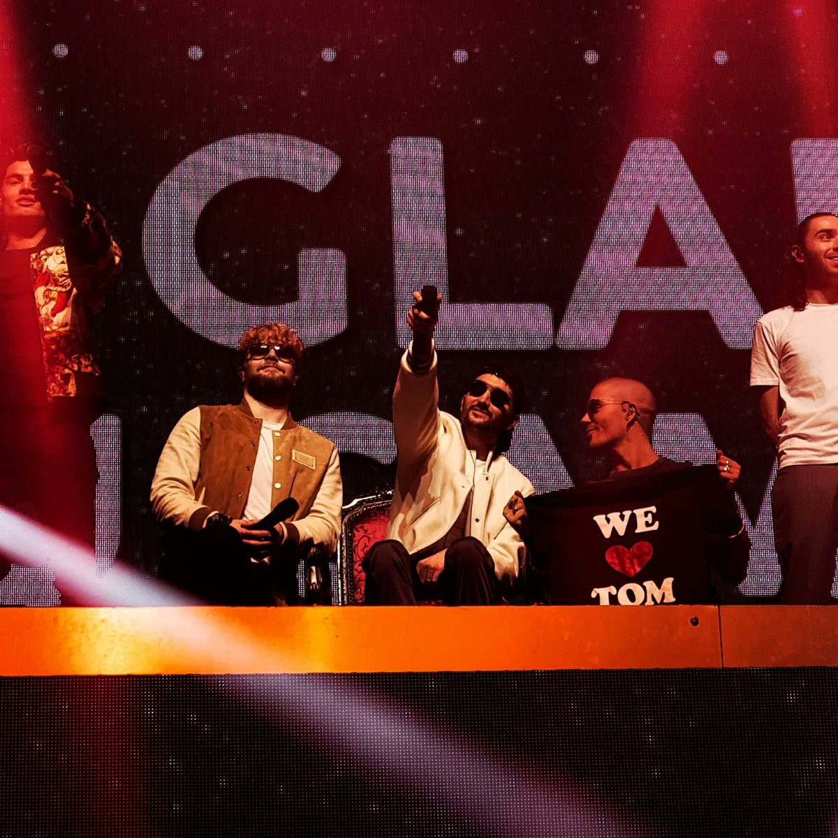 My fave photos from last night 😍 <a href="/TomParker/">Thomas Parker</a> <a href="/MaxGeorge/">Max George</a>