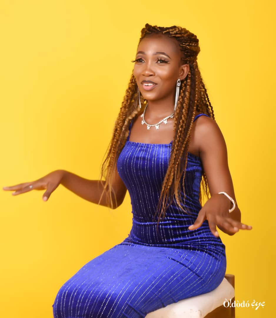 fay__diamond's tweet image. The journey started with a step some few weeks back, we go again tonight taking one more step closer to the goal. 
Remember to tune in 7pm to watch on DStv channels 154 and 153.

#NigerianIdol #nigerianidol7 #faydiamond #fayfay