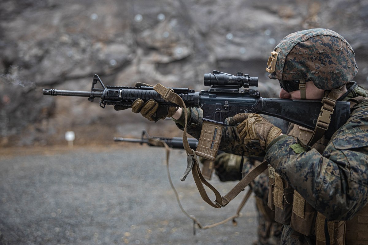 USMC's tweet image. #Marines with @iimefmarines conduct a live-fire range to prepare for Exercise Cold Response 2022 in Bodø, Norway, on March 10. 

#ColdResponse22 is a biennial exercise with participation from 27 @NATO allied nations and partners.

#AlliesAndPartners @USMC