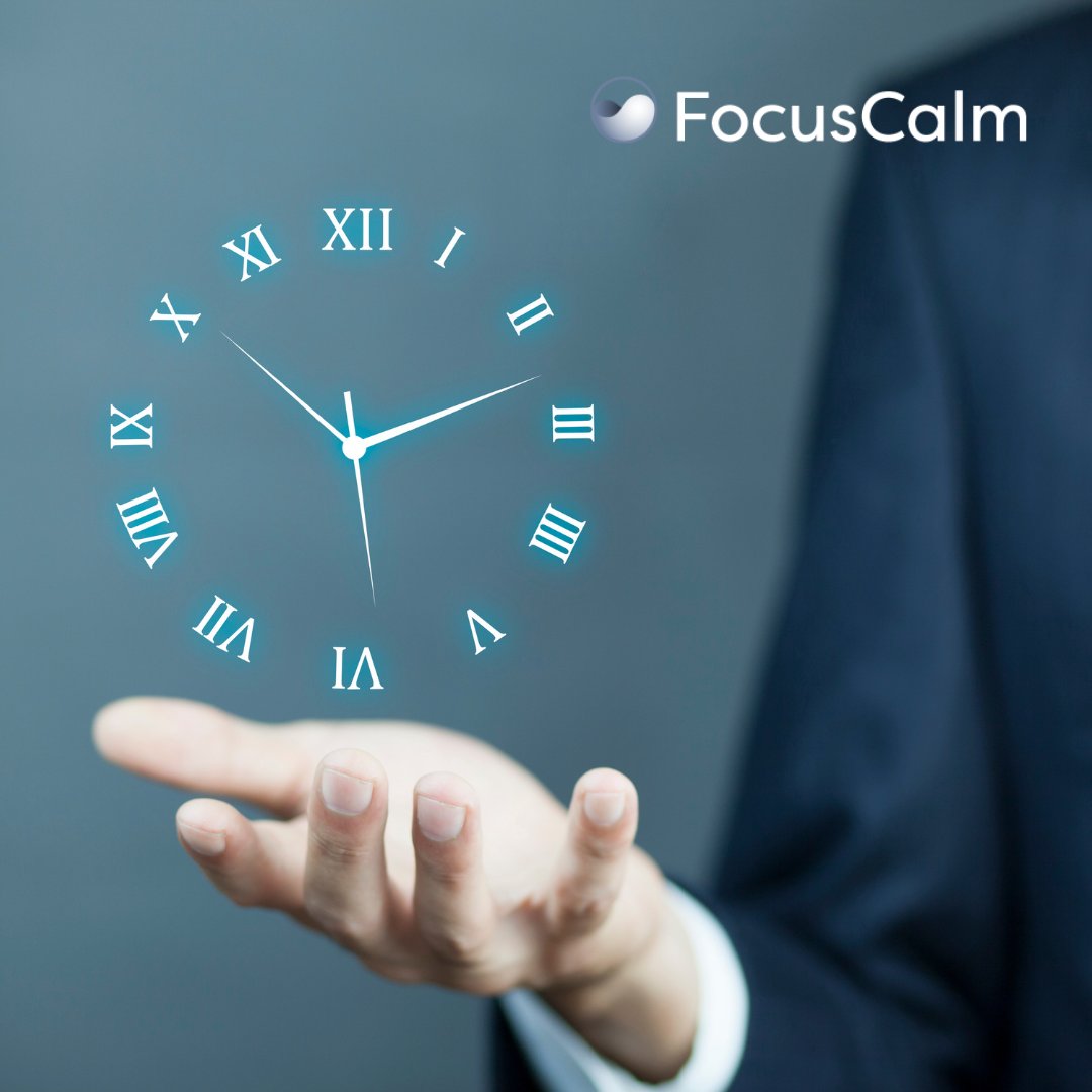 FocusCalm's tweet image. #SpringFoward into a new mindful sleeping routine with sleep focused programs in your #FocusCalm app:

-Prepare for sleep
-Wake-up Wellness
-Breathing to sleep better by @MobilityMaker 

💤 Let us know how you sleep when you try one of the above programs! ⬇️

#sleep #mindset