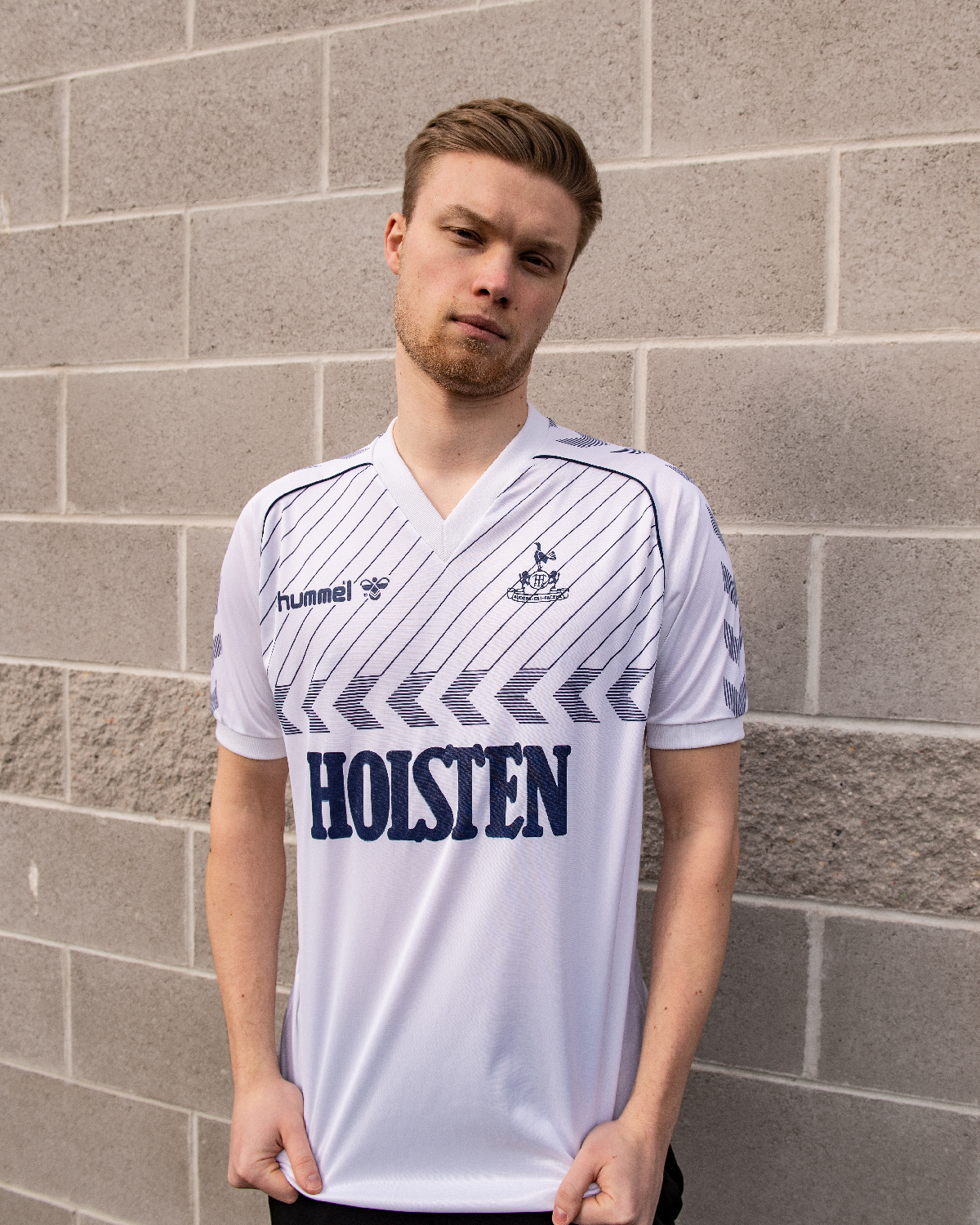 Tottenham is selling old Hummel shirts