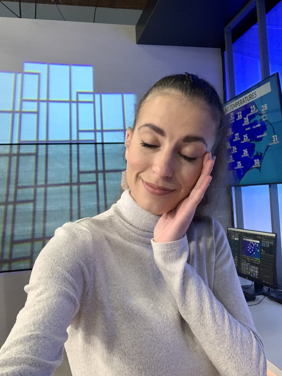 wx_zoe's tweet photo. I didn’t think springing toward and losing an hour of sleep would be tooooo bad as an AM newsie, but wowzers I am TIRED this morning. Who’s with me?!

#amnewsers #springforward2022 #tootiredforthis #canigobacktosleepnow https://t.co/xNnyoK53Pi