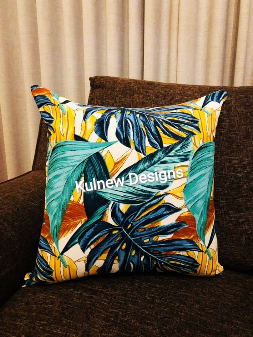 kulnewdesignszw's tweet photo. Luxury scatter cushions. Size 50x50cm. Talk to @kulnewdesignszw +263775286961 / +263771715503
Suite 1 Elendon Flats
Samuel Parirenyatwa
Btwn 12th and 13th Ave
Bulawayo 🇿🇼
#RedMarketSunday @iMisred @redmarketsunday https://t.co/2FT0evD8XS