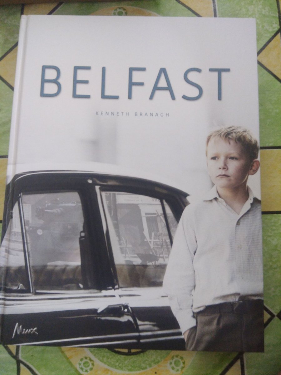zee_xone's tweet photo. I really can't describe how I feel today, I still can't believe it's happened. got a lovely surprise gift from a person i really adore🥺, It made my day and makes my life. thank you, thank you and thank you very much Kenneth branagh and all the team🥺❤️  go @BelfastMovie !!❤️🍀. https://t.co/06KjPP1wBI