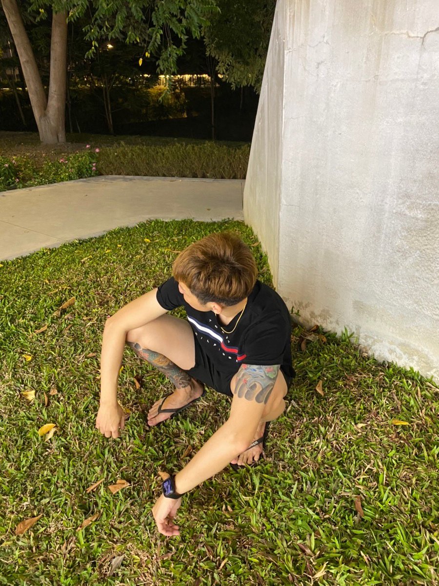 xintong158311's tweet photo. 上了我的床 走路要扶牆
今天 想我了嗎？
有想我的轉推一個我看看😏
#刺青 #高雄 #台客 #轉推愛心追蹤 https://t.co/sCTSZFFBkZ