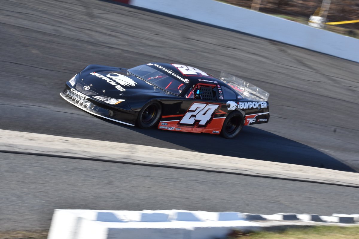 PitRowTV's tweet photo. Ladies and Gentlemen, the Pros.
The @CARSTour Pro Late Models make their debut today at @carawayspeedway during a busy #ONSN. Who will win the first of a dozen stops on the 2022 schedule?!
πΊ https://t.co/kxAQE3lNGv OR https://t.co/NyZlOtWnqj
π March 13 https://t.co/2BfPkGdyKQ