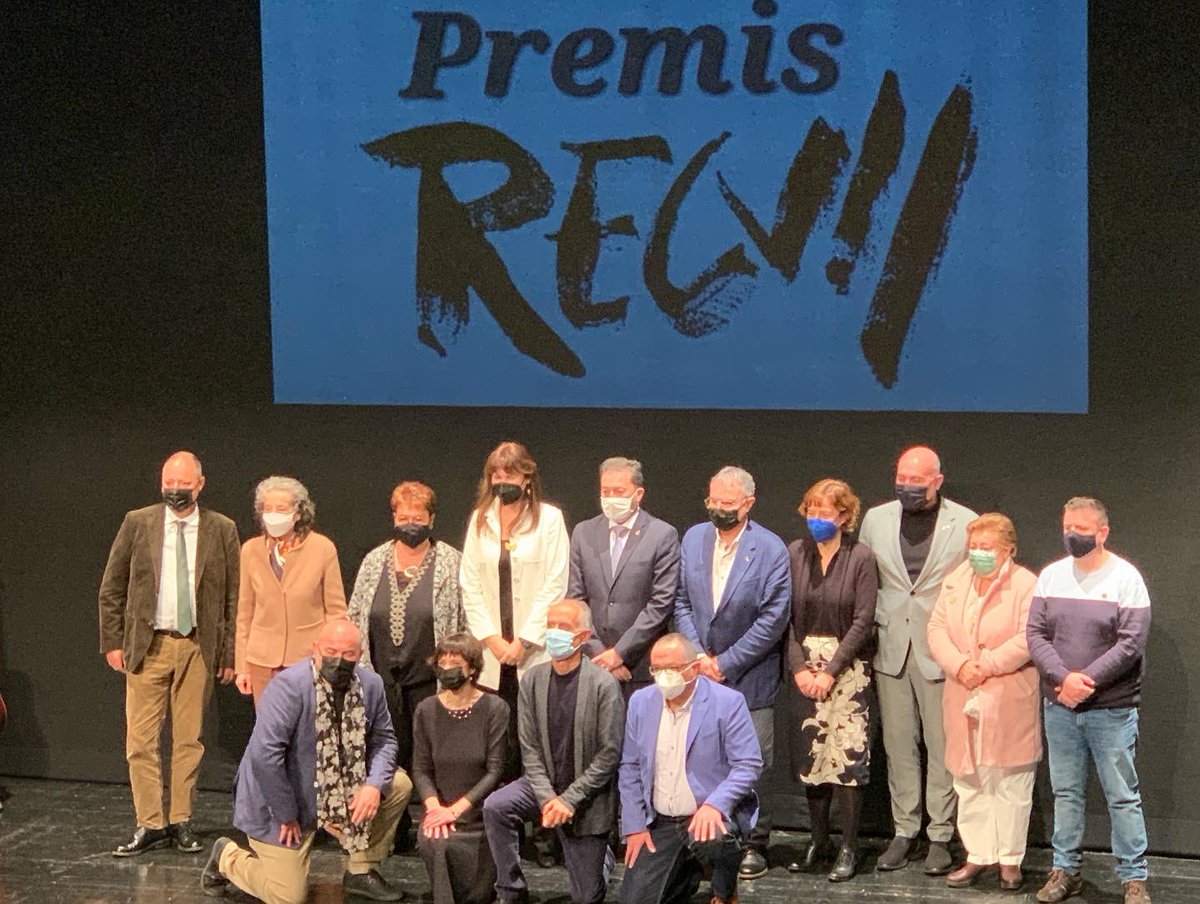 se_selva2's tweet photo. Presents avui als #premisrecvll en la seva 58a edició. Felicitats a l’organització i als guanyadors.
#recvll #blanes @Blanes_cat @RedaccioRecvll #literatura #cultura https://t.co/JGqEUkiGEo