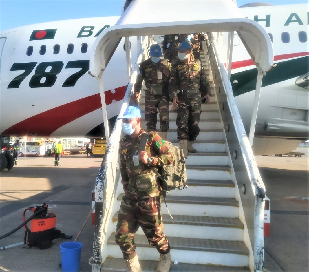 UNISFA_1's tweet photo. Bangladesh Battalion has arrived in @UNISFA. and taken over #JBVMM operations in #Kadugli. The official handover was held on  12 March. @Banbatt is part of the Force reconfiguration and transition @UNISFA into a Multi-National Force @BangladeshUN1 @BangladeshArmy @UNPeacekeeping https://t.co/IvNLGOdYHM