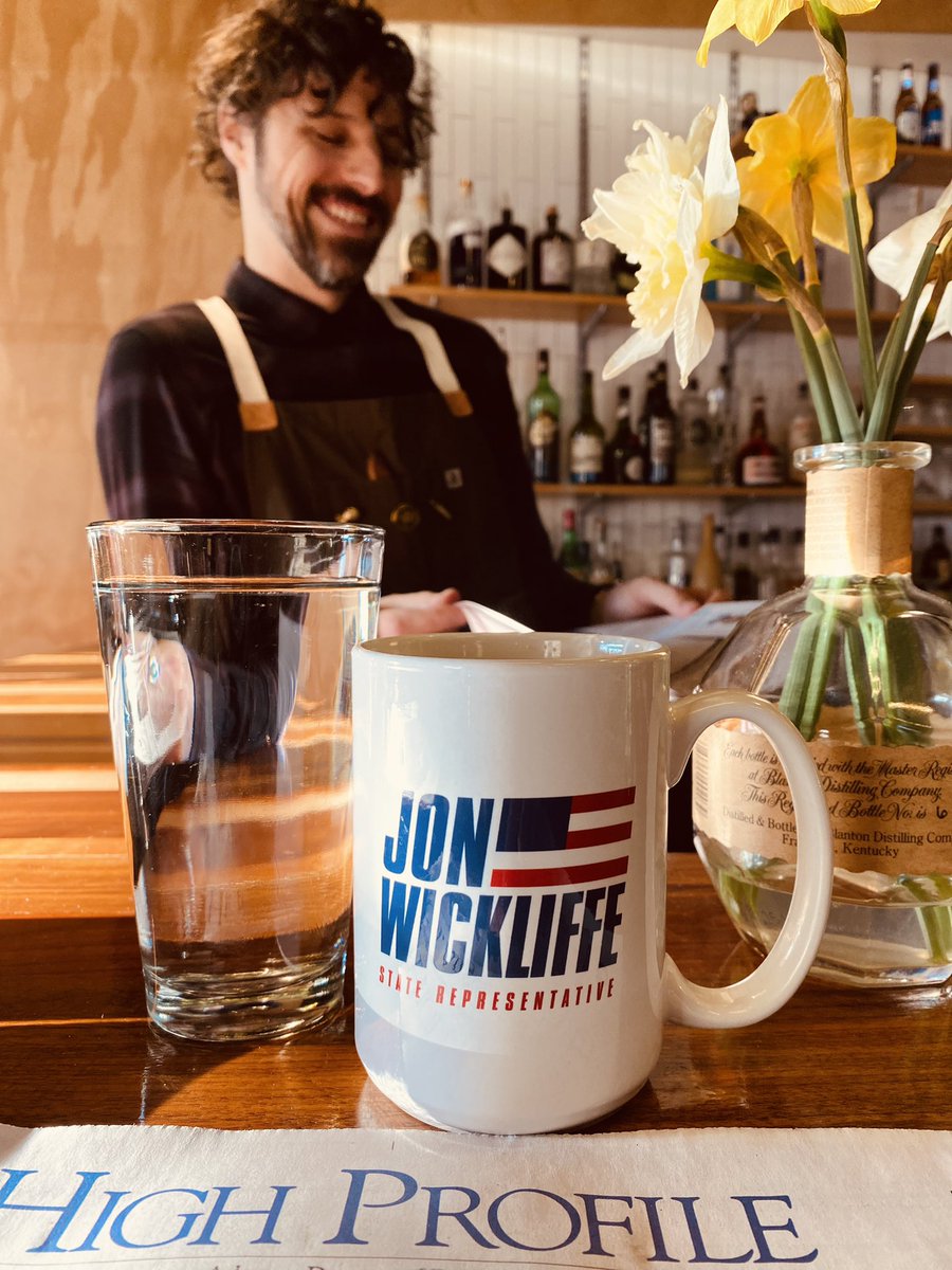 Welcoming another hour of sunshine. Let Daylight savings time 2022 begin🌞