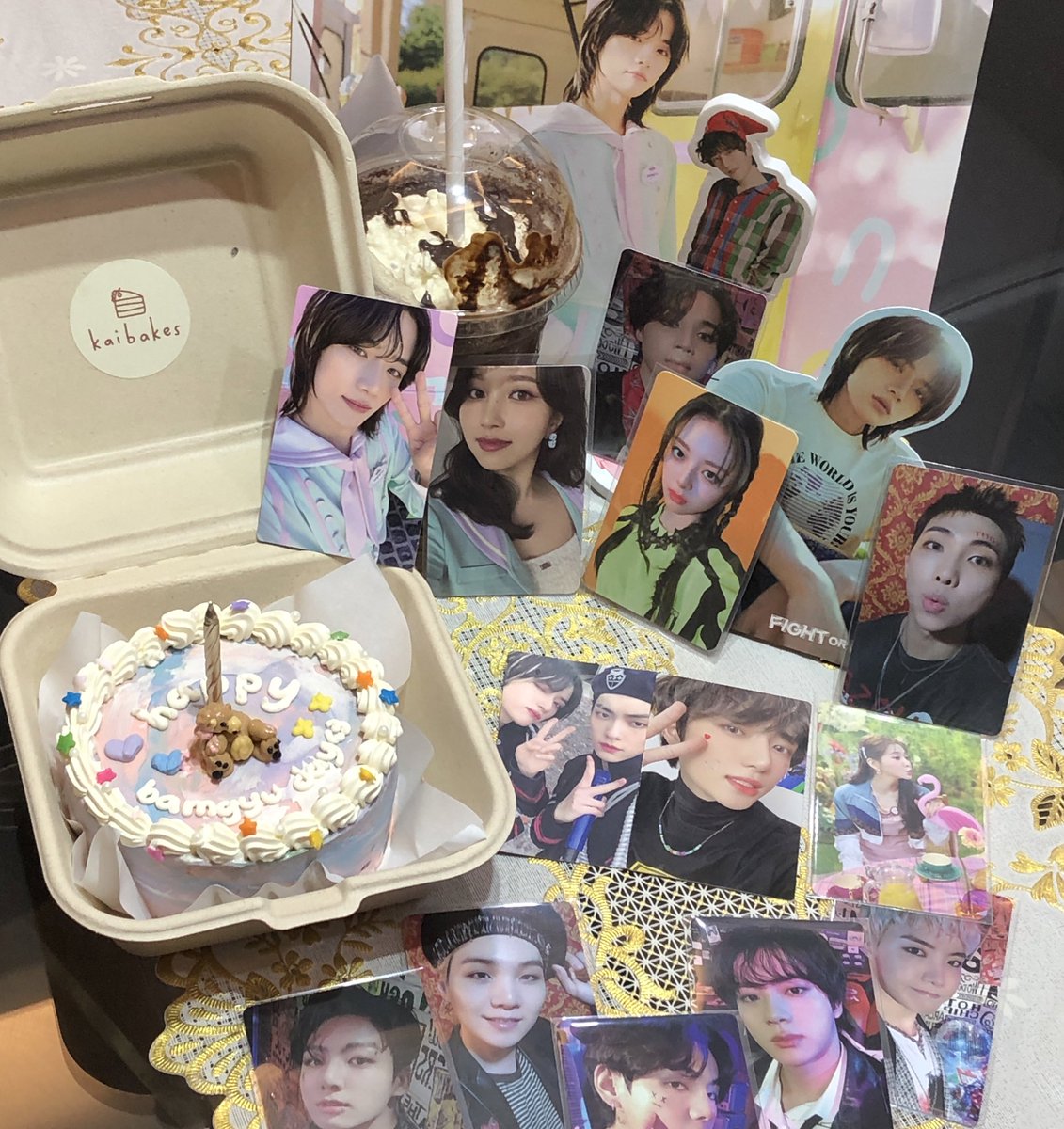 bffshaul's tweet photo. #오늘은: bamgyu's 21st bday party 🎂🤍

#범규야_널_닮은_봄이_왔어
#BeomgyuOurSpringPrince https://t.co/XX7vg2Zbzf