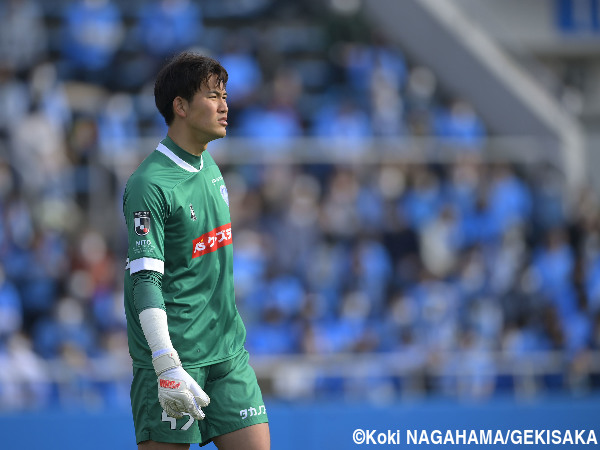 gekisaka's tweet photo. 俊輔・小川・イサカ“先輩”からの手痛い洗礼…水戸GK茂木秀、鬼気迫る好守連発も「いくら止めても負けたら意味がない」
https://t.co/sMbUDTZzbg
#ゲキサカ #Ｊリーグ #サッカー https://t.co/3n0nkfFVLS