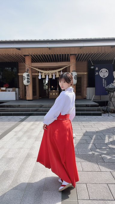 コスプレイヤー璃波のTwitter画像27