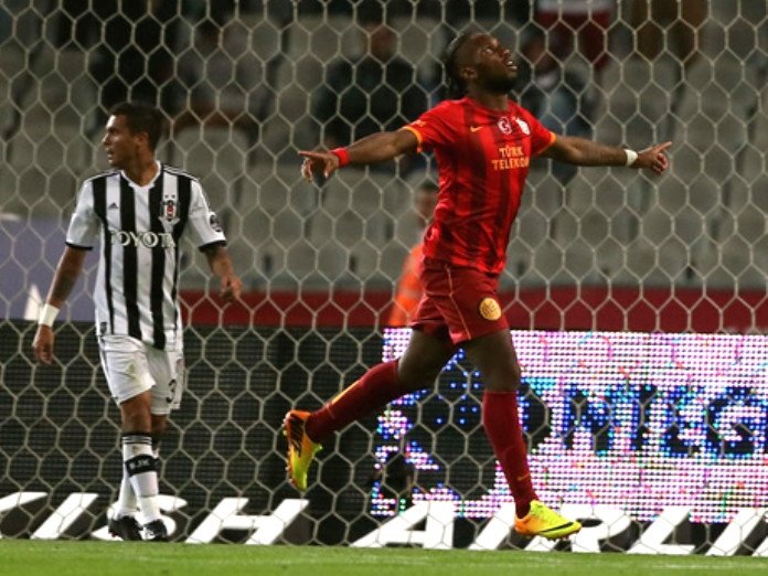 Türkiye'yi avrupada rezil eden, grubtan sıfır çeken, yönetici torpil isteyen, Fenerbahçe maçına çıkmayan jimnastik klubu Galatasaray korkak diyor. 😂
Abi şu tineri az kullanın 

Biz sizi takmıyoruz bile!! 

#KorkakGsİzmireKaçtı