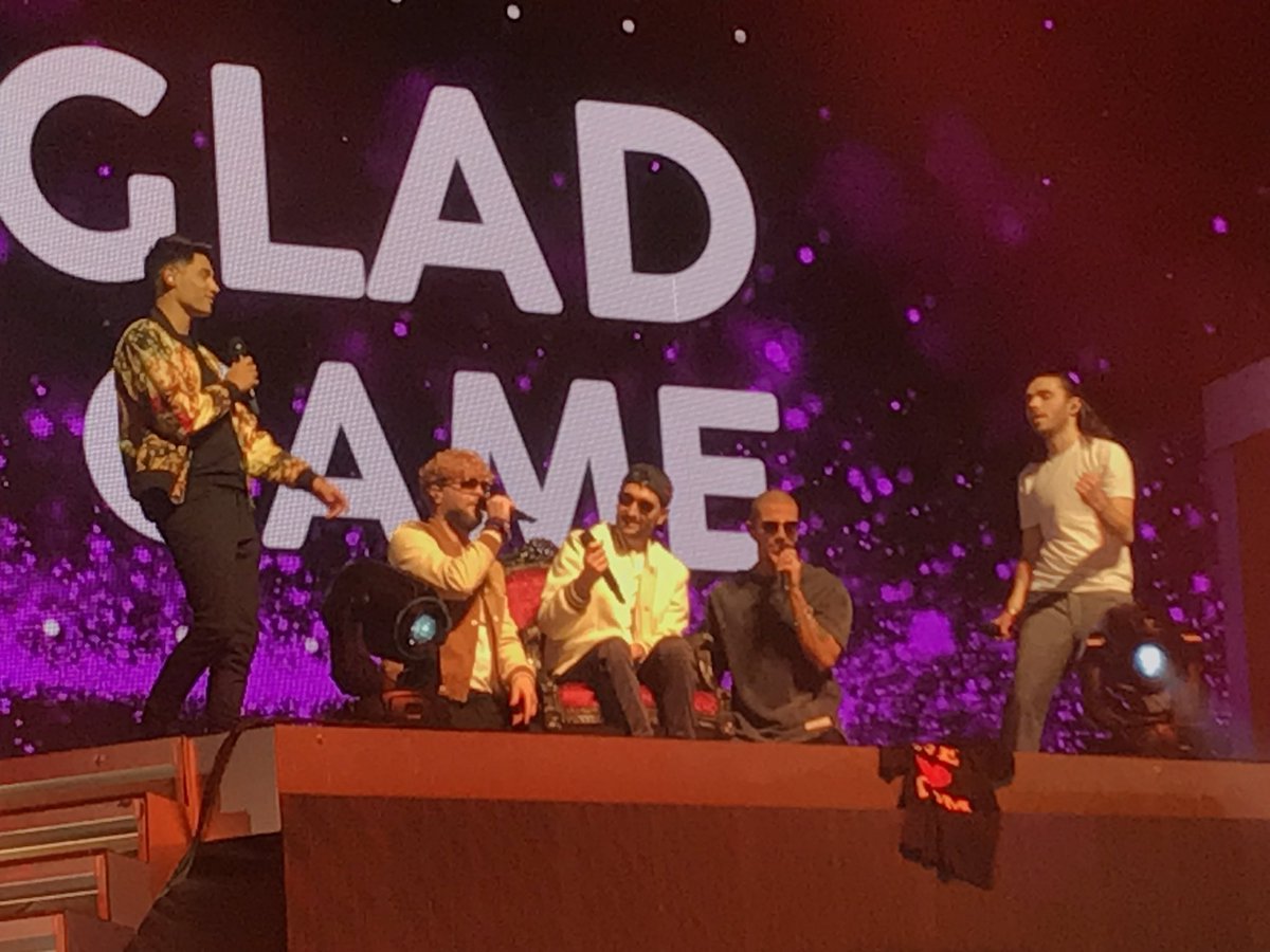 MeggieO_C's tweet photo. Dare I say “I’m glad I came” from Ireland to witness the best concert ever.
The tears are real!  
Love you guys 💚☘️ @JayMcGuiness @SivaKaneswaran @TomParker @NathanSykes @MaxGeorge https://t.co/JKeON7SmRl