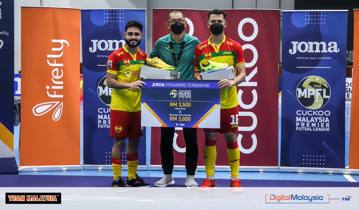 UnifiSports's tweet photo. Pemain Selangor MAC, Ekmal Shahrin & Matheus Silva turut dinobatkan sebagai penjaring terbanyak #MPFL2022. Steady, Selangor! Tahniah. #KamiTeamMalaysia https://t.co/pYEbYJwP5n