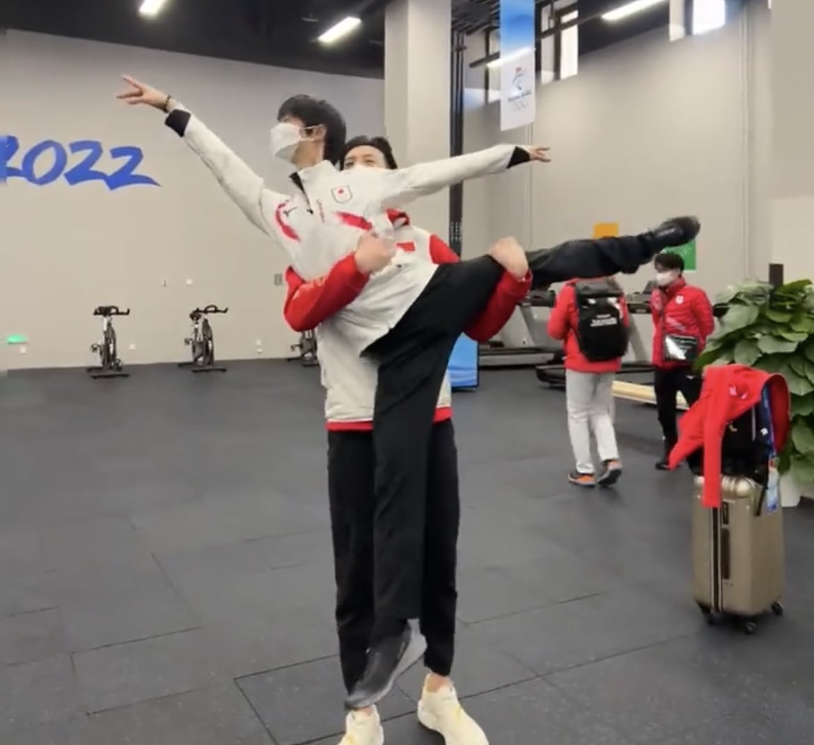 marika_yuzu's tweet photo. Beautiful arabesque 💖 https://t.co/TvaiN1xRj5