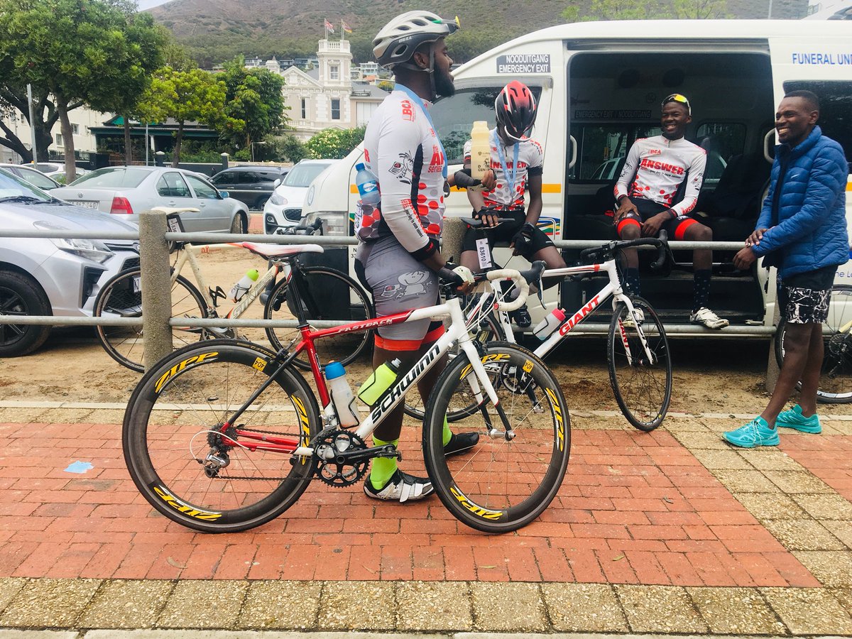 Well done gents <a href="/BuffaloFDN/">Buffalo Foundation</a> <a href="/KProvebs/">khayelitsha provebs</a> <a href="/TheAnswerSeries/">The Answer Series</a> <a href="/EseyeCEO/">Julian Hardy</a>