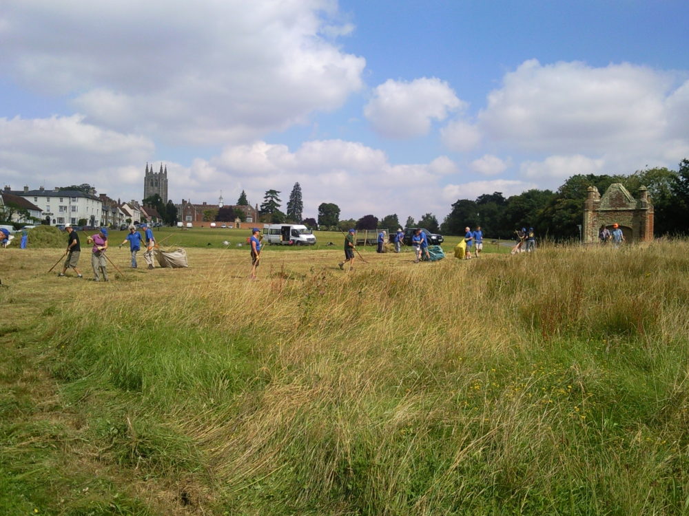 🚨 Our Sustainable Development Fund is open for applications!

There is significant grant funding available open to projects in the arts, media, conservation, learning, heritage, food, health, accessibility &amp; diversity

Find out more &amp; apply 👇
ow.ly/1kfY50HHY4A