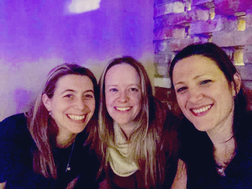 GemmaNParry's tweet photo. Nerd squad hang outβ¦.dragging out the doctoral celebrations (cheers covid). So lucky to have such wonderful, intelligent people to bounce off ππΌ looking forward to @LouFawcett1 joining us next time. #girlgang #AcademicChatter #phdlife #phdsquad #womeninsport #sportsphysio https://t.co/jbBGHhrn4W