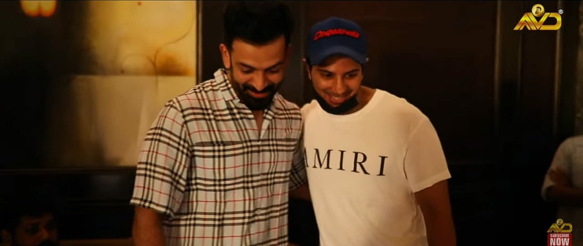 DulquerClues's tweet photo. @dulQuer and @PrithviOfficial 🖤 https://t.co/fayCNk4xgE