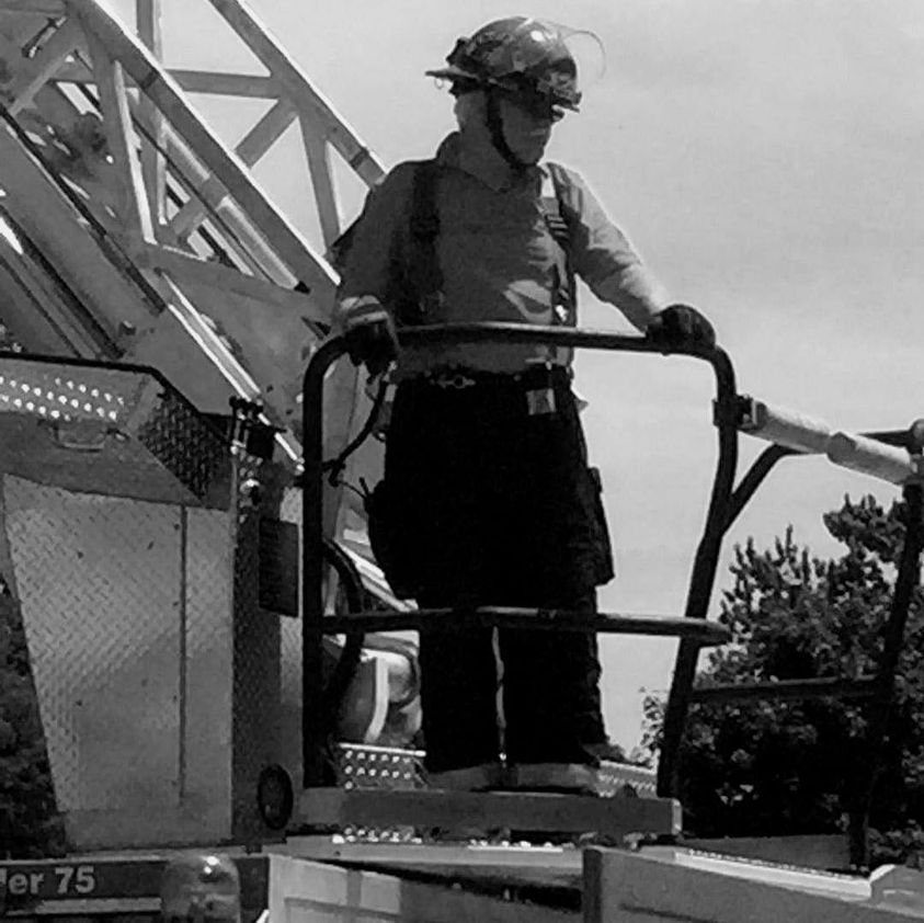 FDLogbook's tweet photo. How does an aspiring drummer and band director get into the fire service? A brutally honest music teacher shows the way. 

From Plainwell (MI) Public Safety - Ron Farr 

https://t.co/ho290Djv3d https://t.co/VMbKsmxql1