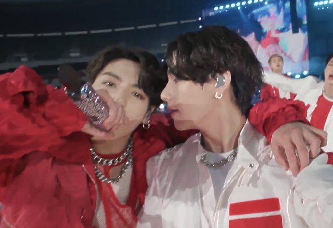 ♡  #kookv https://t.co/olBhES4cOA<a href="/tag/kookv"class="tags">#kookv</a>