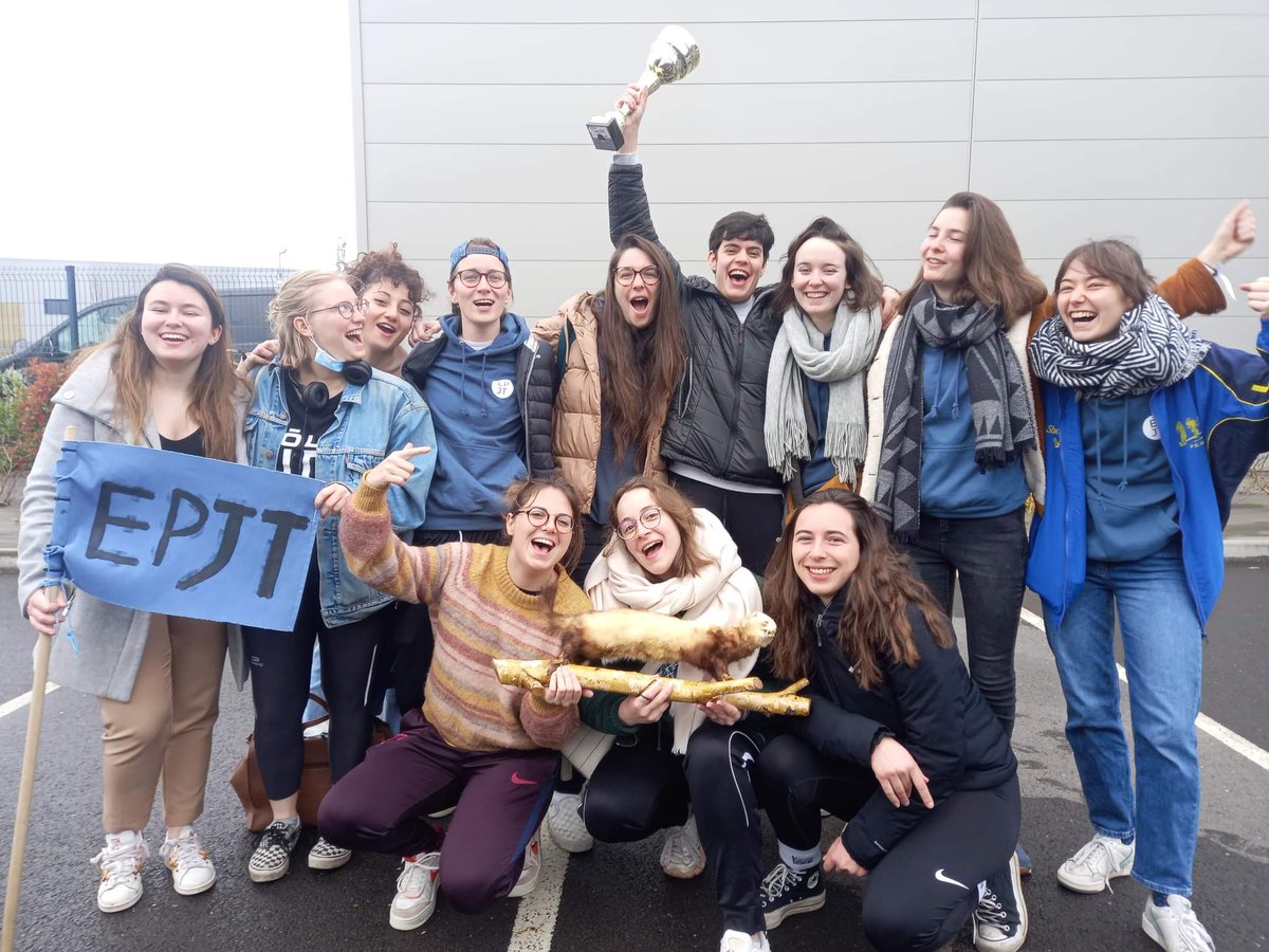 Autours du journalisme (ADJ) tweet media