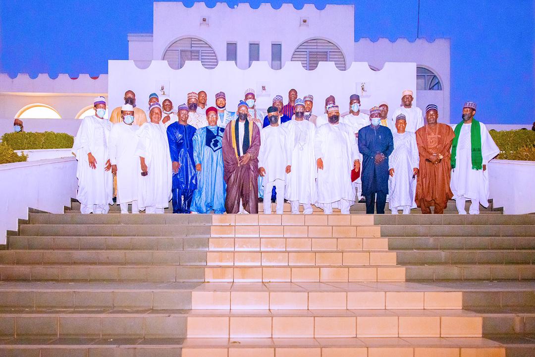 Salihu_Ndanusa's tweet photo. Vice President Yemi Osinbajo SAN receives in audience the Supreme Leader of the Tijjaniyya Islamic Movement Mahi Nyass at the Aguda House, Abuja. 12th March, 2022. Photos by Tolani Alli https://t.co/g7BgluiDC6