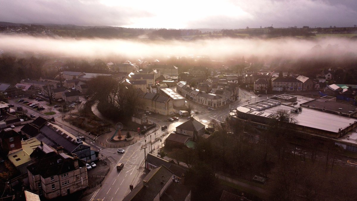 bathwestdrones's tweet photo. Radstock in the mist. https://t.co/zn7HlT5PS5