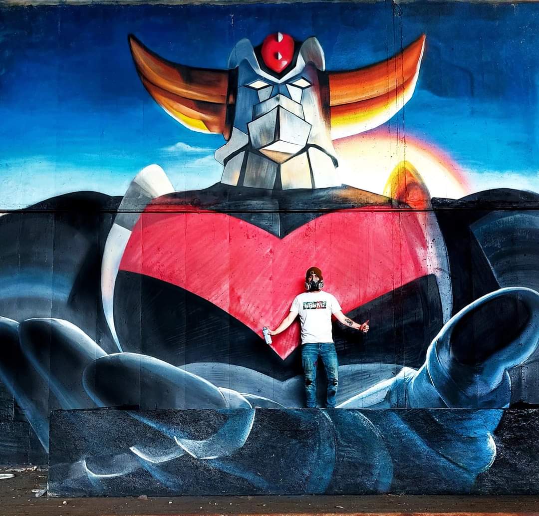 OV2PUC's tweet photo. Street Art, artiste de rue, démonstration révélatrice qu'il est encore possible d'une déclaration d'amour enluminée à la bombe !
💛🖤💜💚🧡❤️💥 ! Wesh ! [Artiste : #Blesea] #Goldorak #Cherbourg2022 #NotWarWithBomb #PeaceAndGraffiti @denisbajram https://t.co/5l17BzUV1W
