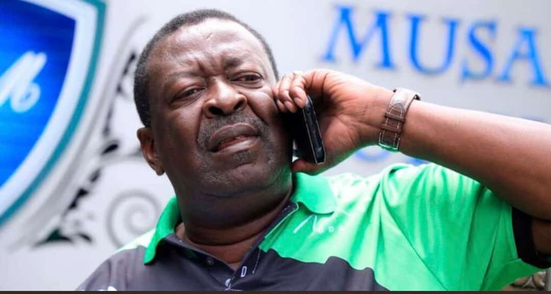 TheBensouda's tweet photo. "Hallo Baba, can we meet please"
#OscarSudi 
#railaodinga https://t.co/07Ur4ZbrFD