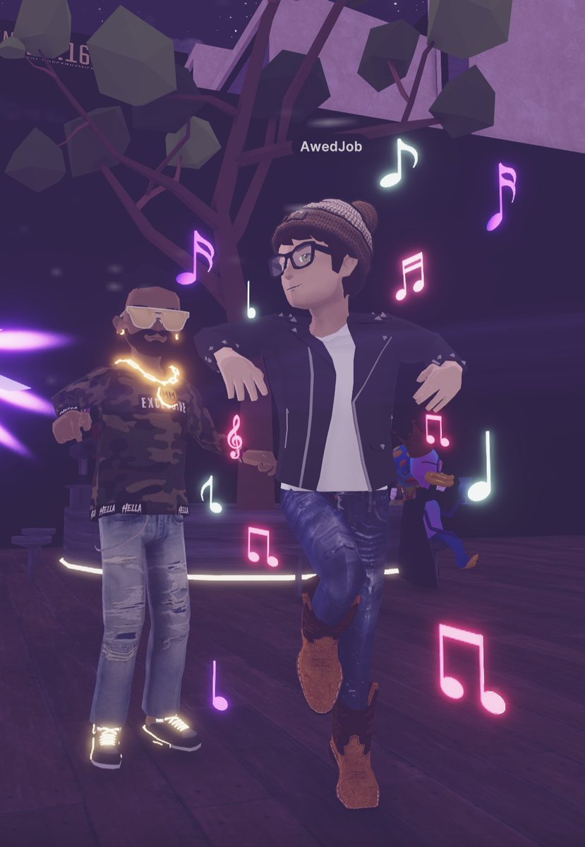 GoldGuyDCL's tweet photo. chilling at @wishervodka with @AwedJob with the dopest jeans in DCL :) !!! #DCL4LIFE #decentraland https://t.co/jmR45n6flN