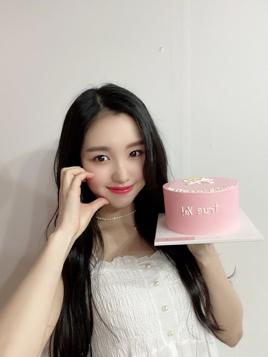 PF_Official_X's tweet photo. [#핑크판타지_모모카]

러빗 정말 고맙고...사랑해💖
해피 화이트데이🤍💖🤍💖

#모모카 #MOMOKA #ももか 
#핑크판타지 #PINKFANTASY 
#ピンクファンタジー https://t.co/VUAQZDduau