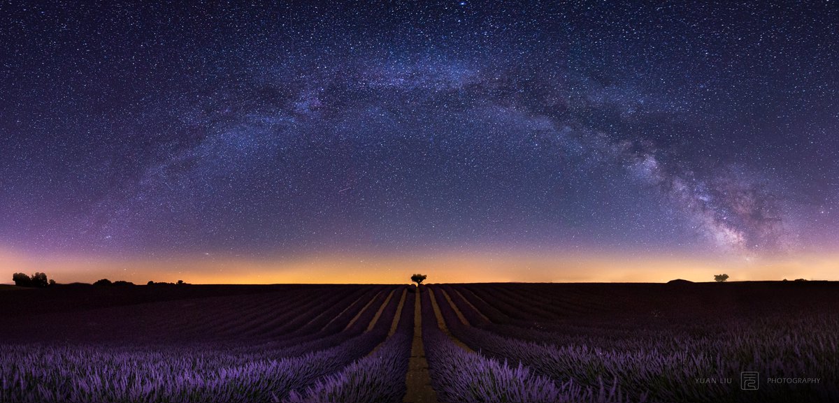 liuyuan's tweet photo. Remember to look up at the stars and be curious. However difficult life may seem, there is always something you can do and succeed at. 

#landscapephotography #MilkyWay 

More at: https://t.co/8UDKvfk3Lv https://t.co/CwEO2Ysewv