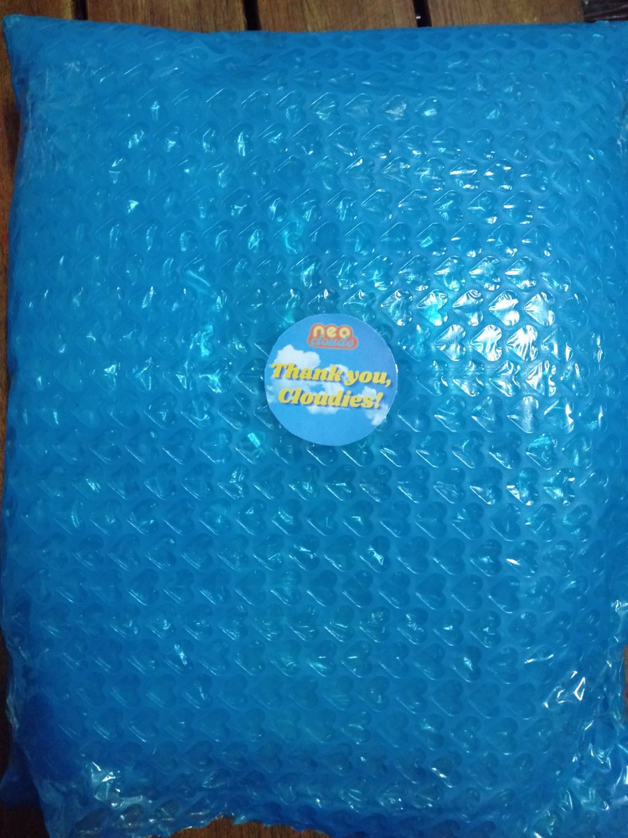 riocart's tweet photo. thank u so much @neocloudsph my skz sg 2022 tingi arrived na po <33333 

#NeoClouds_Feedbacks https://t.co/7K1z2OJ50I