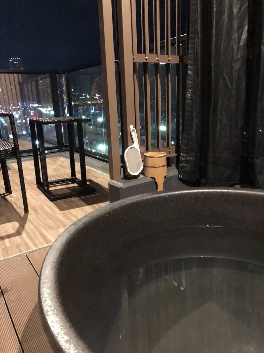 azen_maru's tweet photo. リブマックスリゾート熱海oceanにて束の間バカンス。
少し広めのジュニアスイートルーム。
良きです。 https://t.co/lxNok11Jxi