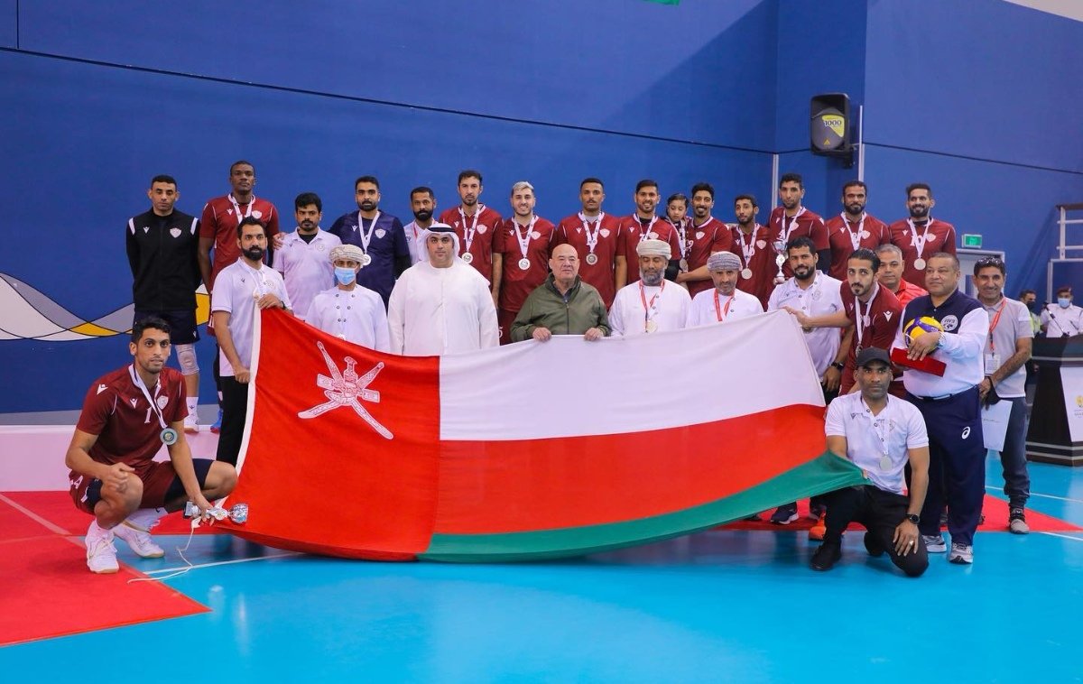 الحمدلله على المركز الثاني في البطوله الخليجيه للانديه ٣٨ لكرة الطائره