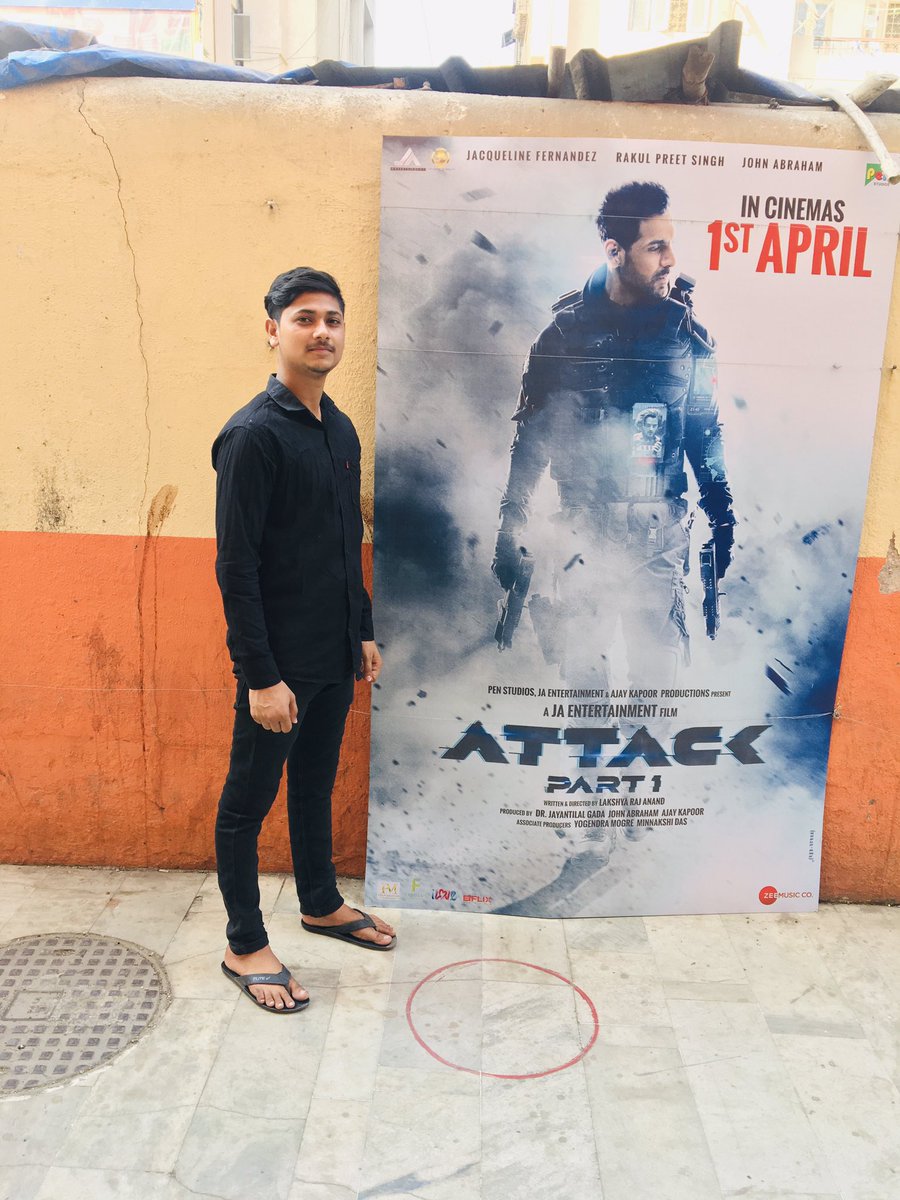 I’m waitin super action #attack starerr favourite one and only @TheJohnAbraham #JohnAbraham @JohnAbrahamCLUB @TheJafcians @JohnAbraham_On @johnabrahament