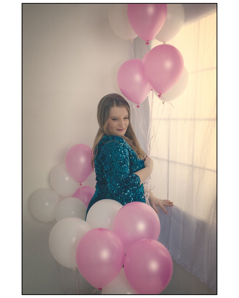 Celebrate what makes you feel good. <a href="/ibimages/">Iain Blacklock</a> does it again!
#model #studio #photoshoot #portrait