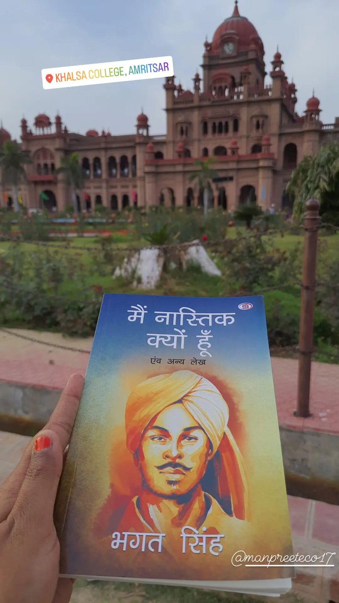 02wondermano's tweet photo. Books are the our best frnds ..never leave us alone... always teach you right path..#booksfair #pustakmela #khalsacollegebooksfair2022  #amritsar #bookstagram #booklover https://t.co/yQ3nQzUaPN