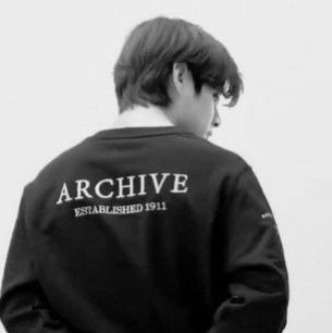aaronsonlyy's tweet photo. My krp intro—
Aaron Petrov, a 20 year old fanboy, using Kim Taehyung from BTS as krp model. Born in Thailand but living in Moscow, Russia. Let's be #moots of you want to know more rt/like, thanks!💀
#bts #fanboy #btsfanboy #taehyung #kpopkrp #kpop #krp https://t.co/8ZPSGO6Hlr
