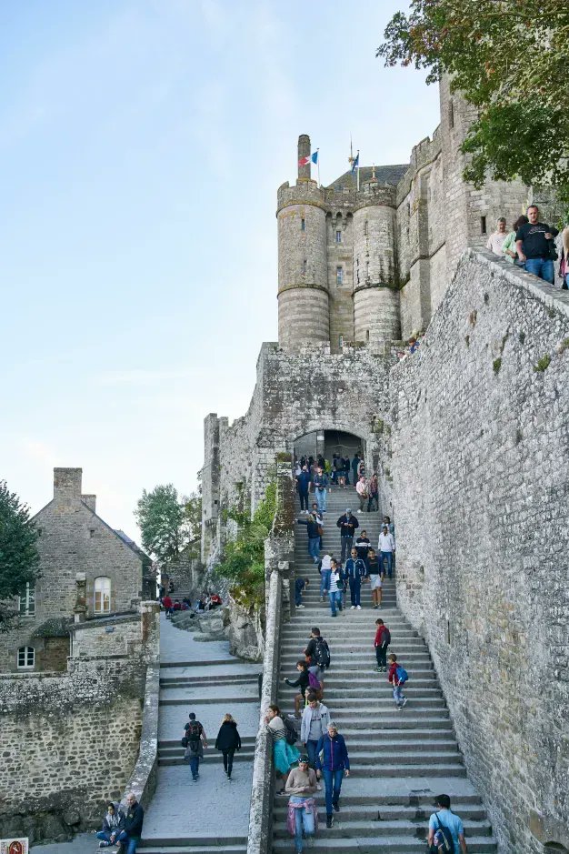 Vous êtes abonnés au programme #PassionMonuments ? 🎟
Rendez-vous le 27 mars pour une journée privilège, accompagné de la personne de votre choix ! 
passion.monuments-nationaux.fr/Agenda-culture…