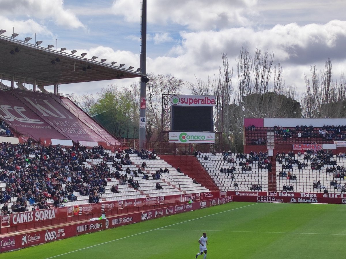 mariete_21's tweet photo. Gollllll...en que minutoooo??....marcador apagado 🤣🤣 @marcadordelalba @AlbaceteBPSAD @victorjvarela https://t.co/gofHfXP4yo