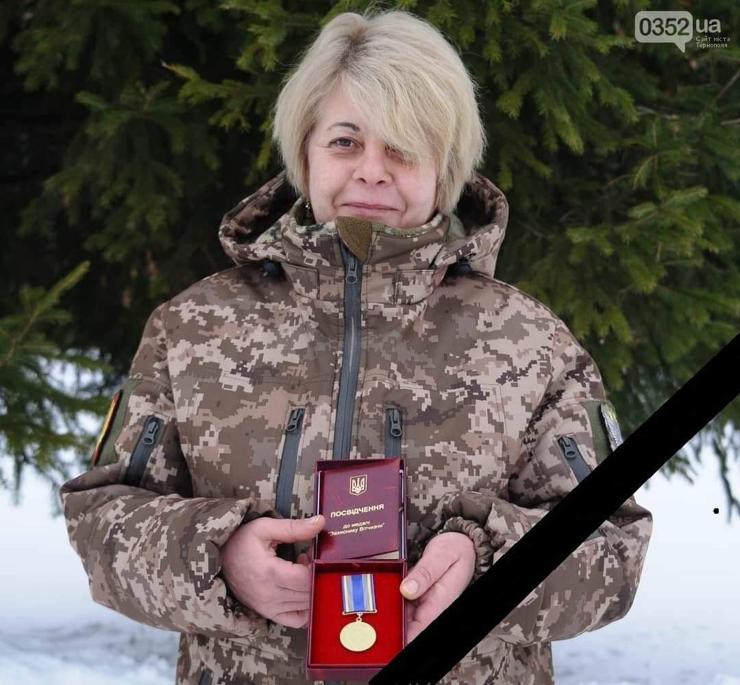 This is Sergeant Inna Derusova, a senior combat medic. Since Feb. 24, she had been conducting her duties in the area of Okhtyrka in Sumy region, saving more then 10 servicemembers while risking her own life. She was killed in the line of duty by enemy artillery.